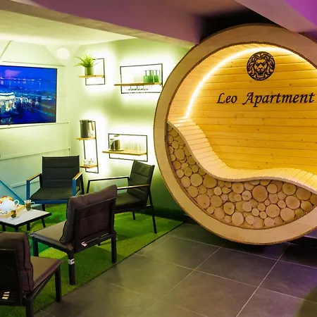 Leo & Private Zone - Old * 布拉迪斯拉发