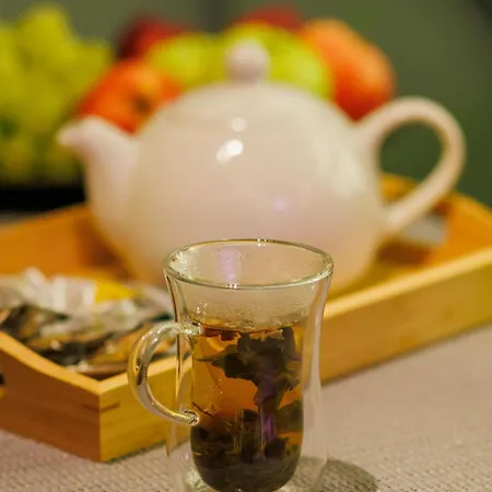 Leo & Private Zone - Old Apartment