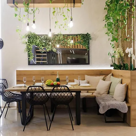 Апартаменты Leo & Private Zone - Old Братислава