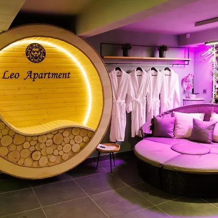 Apartment Leo & Private Zone - Old Bratislava