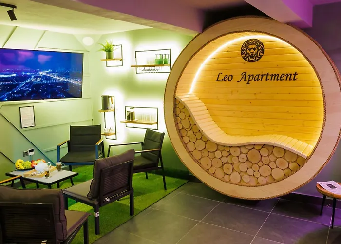 Apartment Leo & Private Zone - Old *