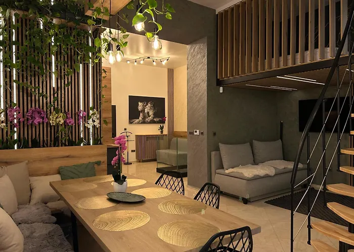 Leo & Private Zone - Old 아파트